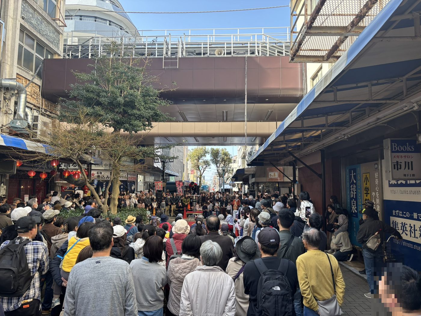 にぎわうイベント会場の様子6